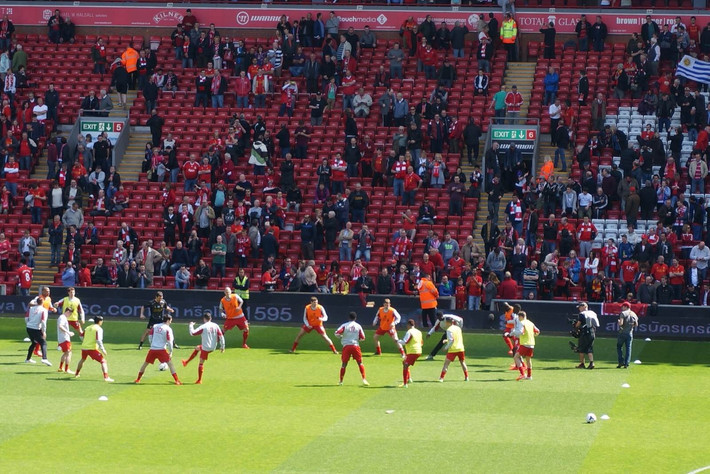 万-比萨卡8.7分羞辱老东家，曼联主场闷平保级队，阿莫林换人再遭质疑