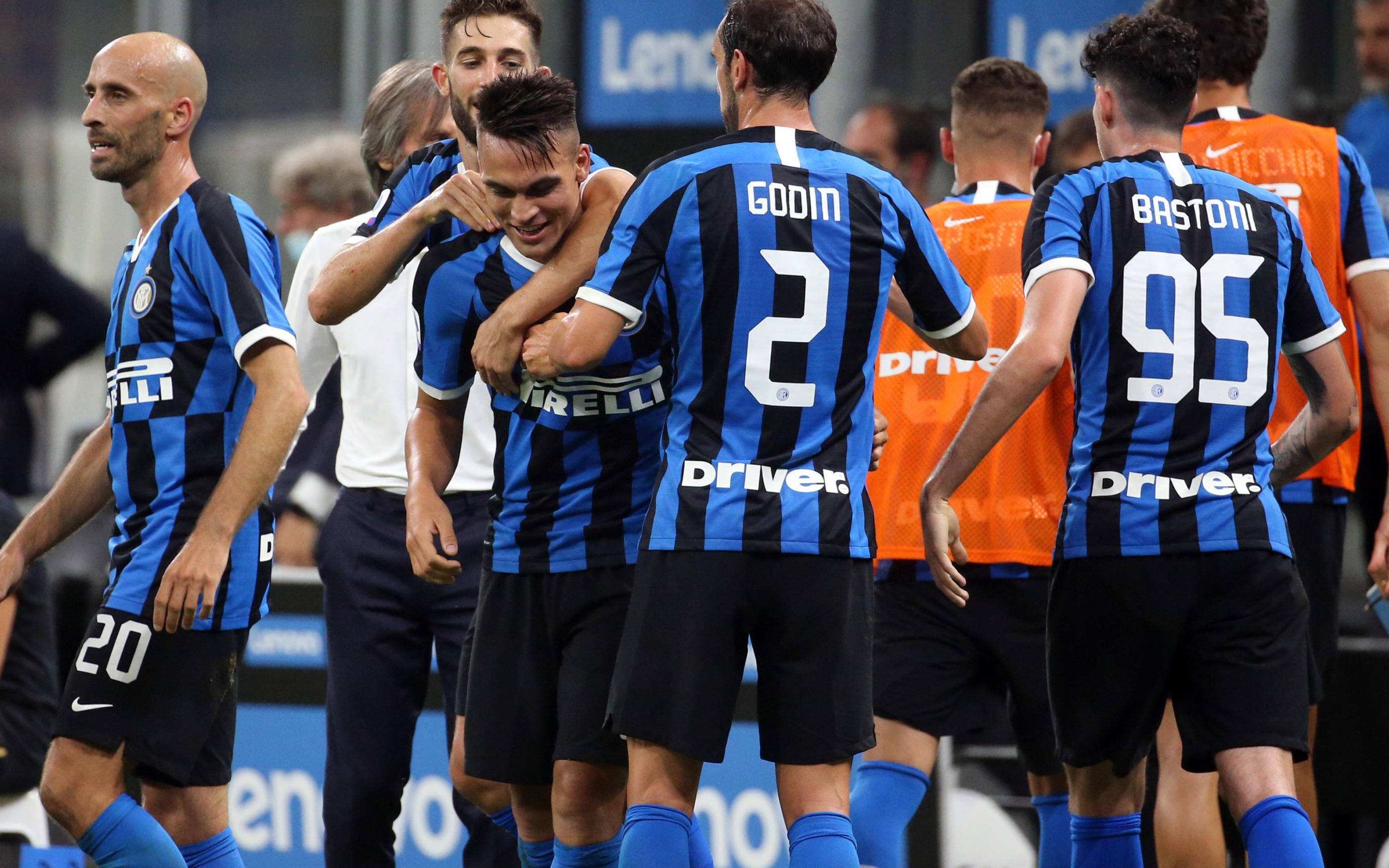 赵鹏：邵佳一人品很不错且性价比高，不行再归化两三个外援