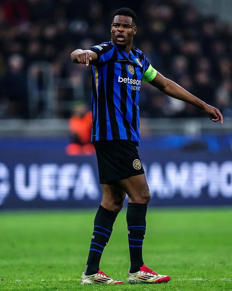 帕利尼亚：得知热刺的兴趣时我没怎么犹豫；感觉到教练想要我