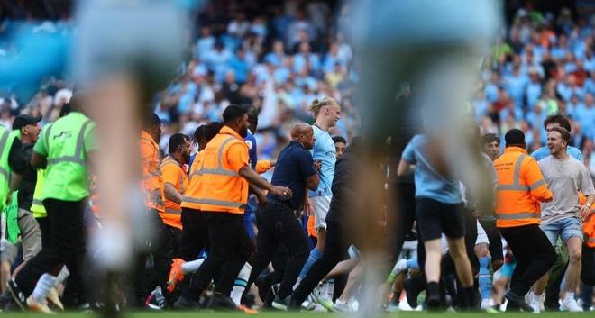 坎塞洛：若赢得世界杯会脱下国家队战袍；未来希望回到本菲卡