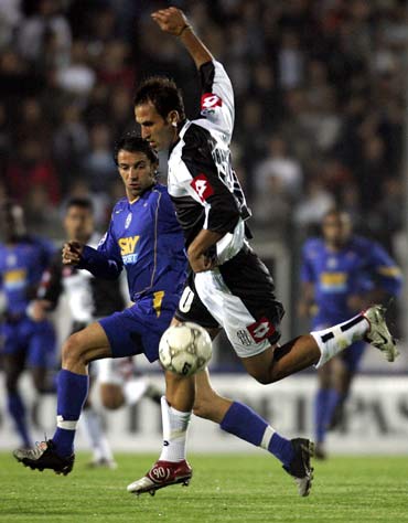 印尼警方取缔多个非法博彩窝点