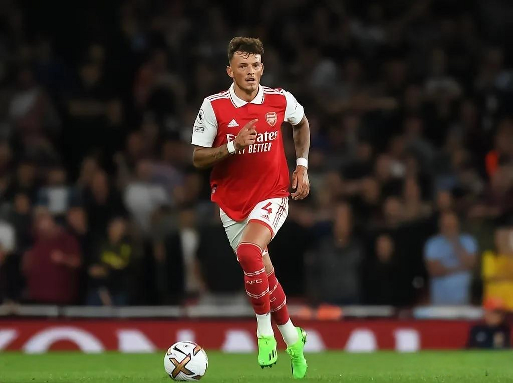 邮报：萨拉赫经纪人即将与利物浦体育总监会面谈萨拉赫未来（邮报：萨拉赫经纪人将与利物浦体育总监会晤，商议其未来去向）