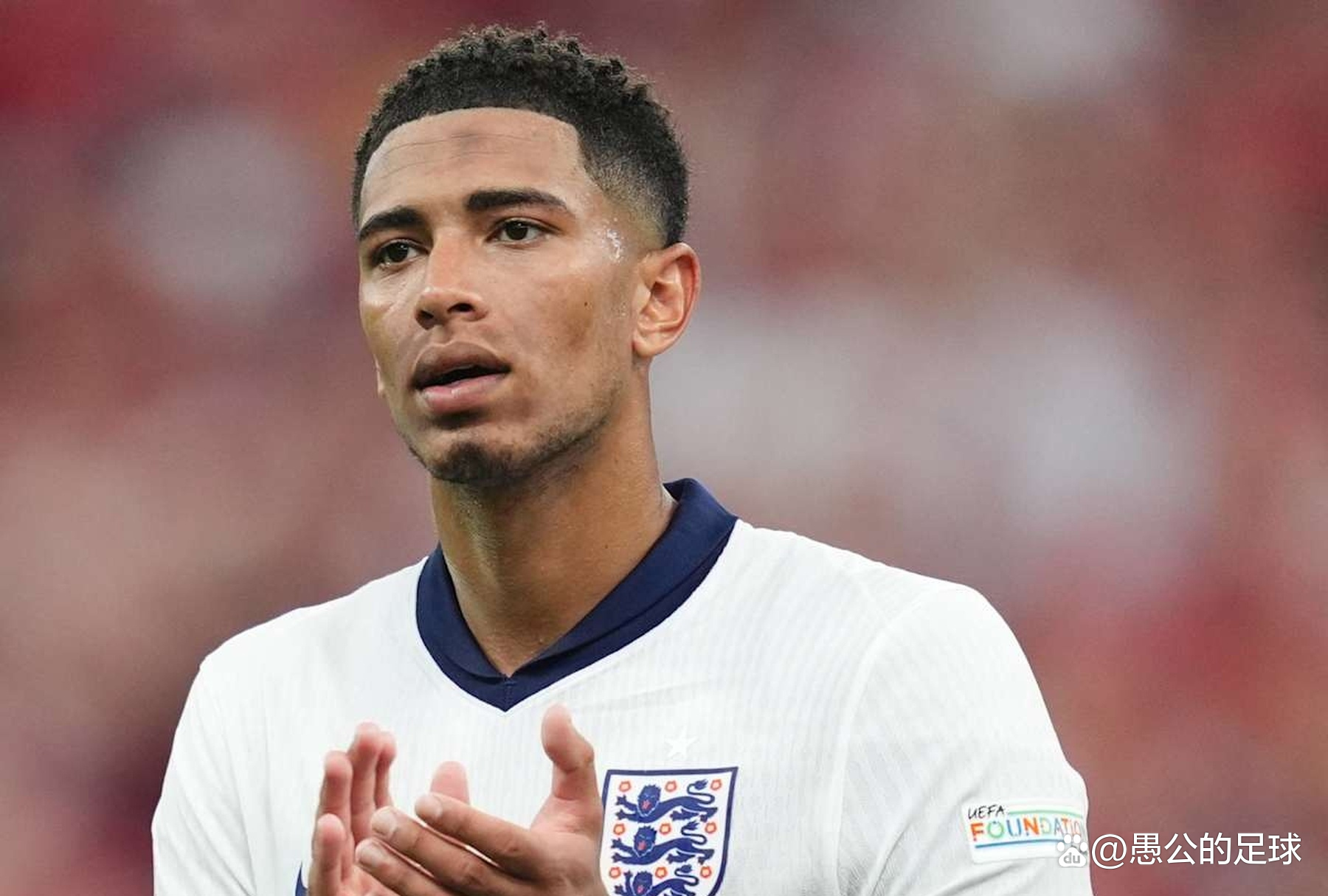 全国第十二届残疾人运动会：辽宁选手刘爽赛艇赛场连夺两金