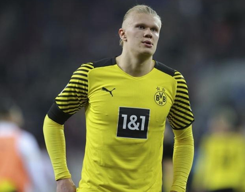 亚冠二级前瞻：C罗代表胜利迎赛事首秀，扎瓦拉小负即可出线（亚冠二级赛前瞻：C罗随利雅得胜利迎首秀，扎瓦拉小负仍可晋级）