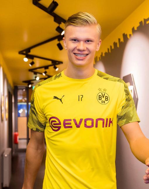 亚洲足球强弱分化加剧（亚洲足坛强弱差距进一步拉大）