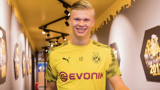 一场5-1狂胜！梅西创造个人新纪录，率领迈阿密国际斩获东部冠军