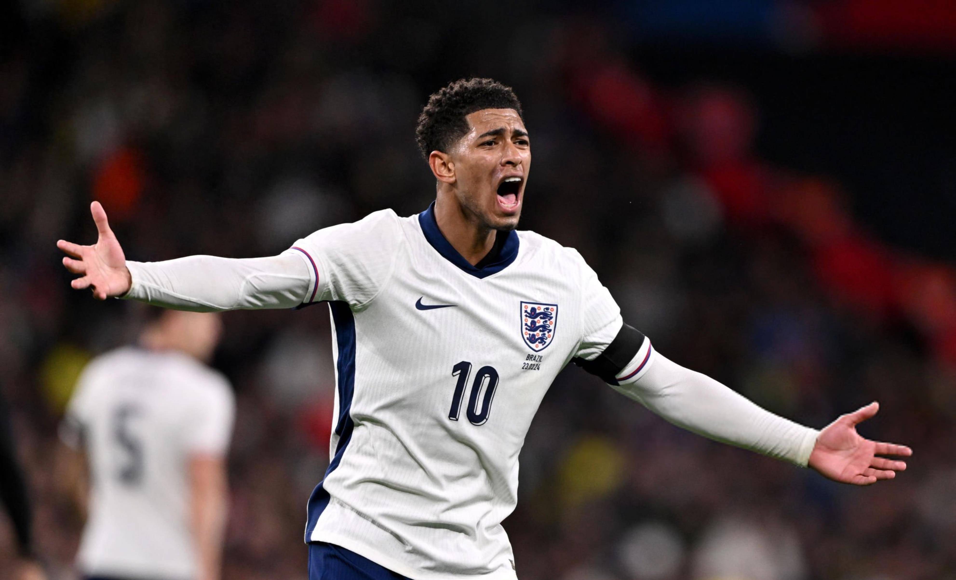 德乙战报：阿门尼亚头槌绝平，明斯特1-1艾禾斯堡（德乙快讯：阿门尼亚头球压哨扳平，明斯特1-1艾禾斯堡）